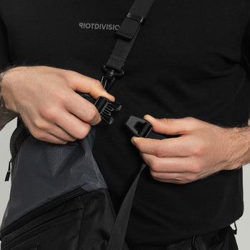 RE4M Waist Bag Gen.1 RD-R4M-WB_GEN.1 NAVY
