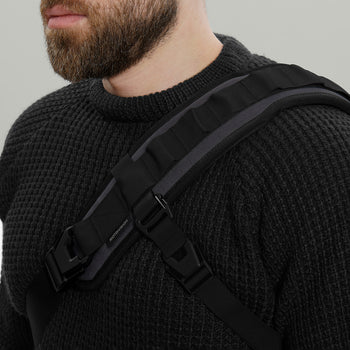 Messenger Bag F18 Gen.1 RD-MB-F18_GEN.1 (SS26) GRAPHITE