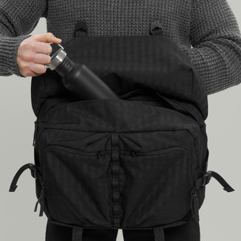 Messenger Bag F18 Gen.1 RD-MB-F18_GEN.1 (FW25) BLACK