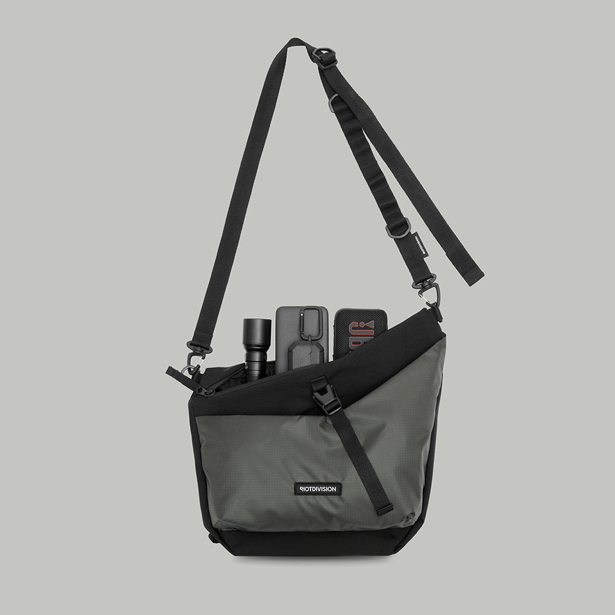 0BL1Q Sling Bag Gen.1 RD-0BL1QSB_GEN.1 KHAKI