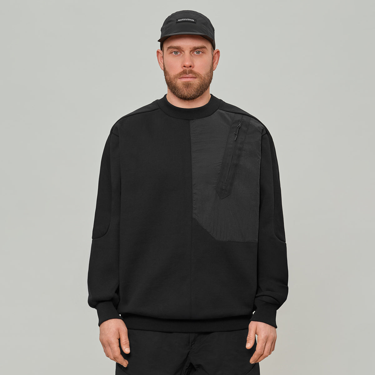 Diagonal Nylon Pocket Sweatshirt Gen.1 RD-DGNLNPSS_GEN.1 BLACK